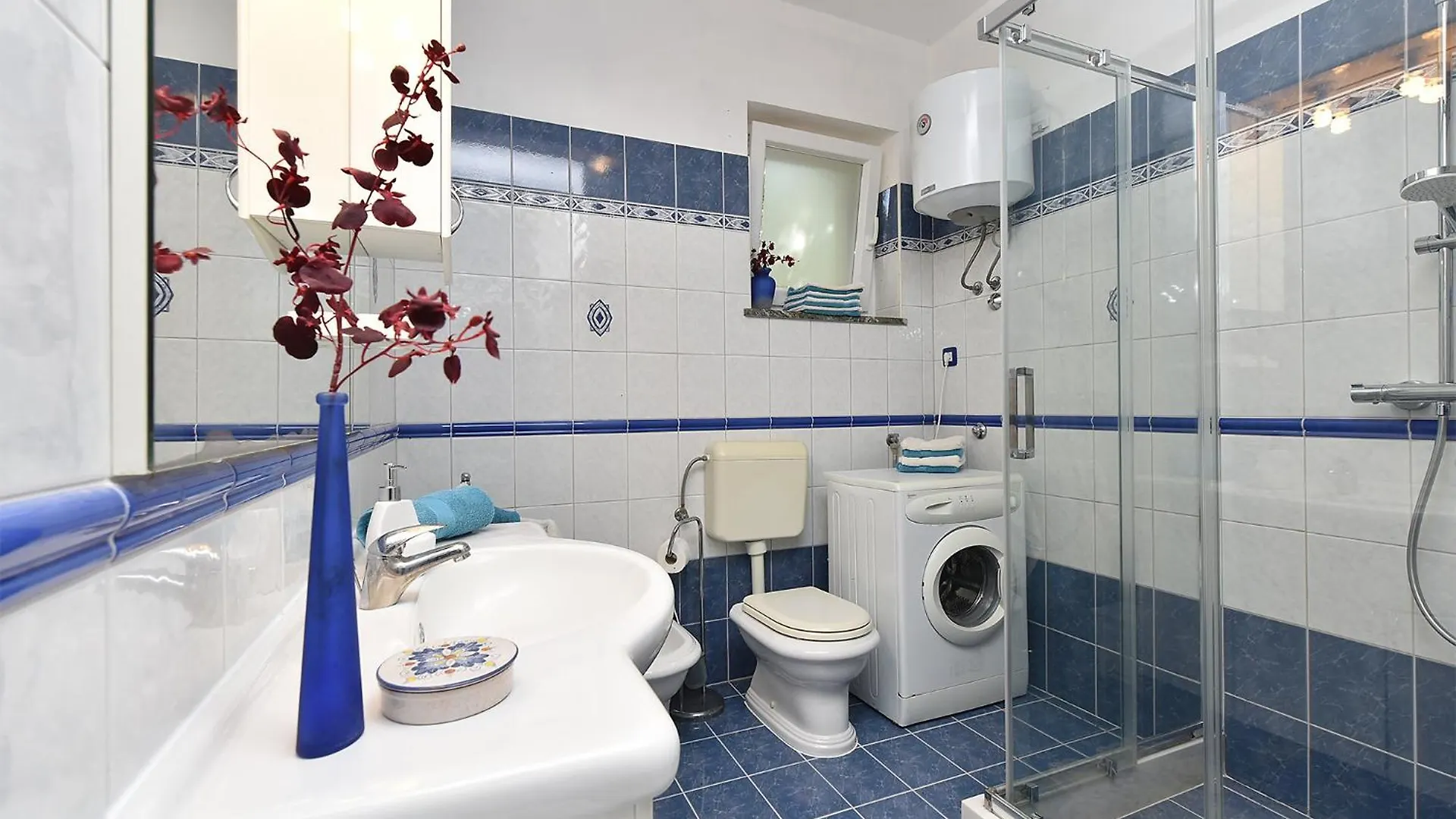 Apartments Gabrijela 2399 Rakalj