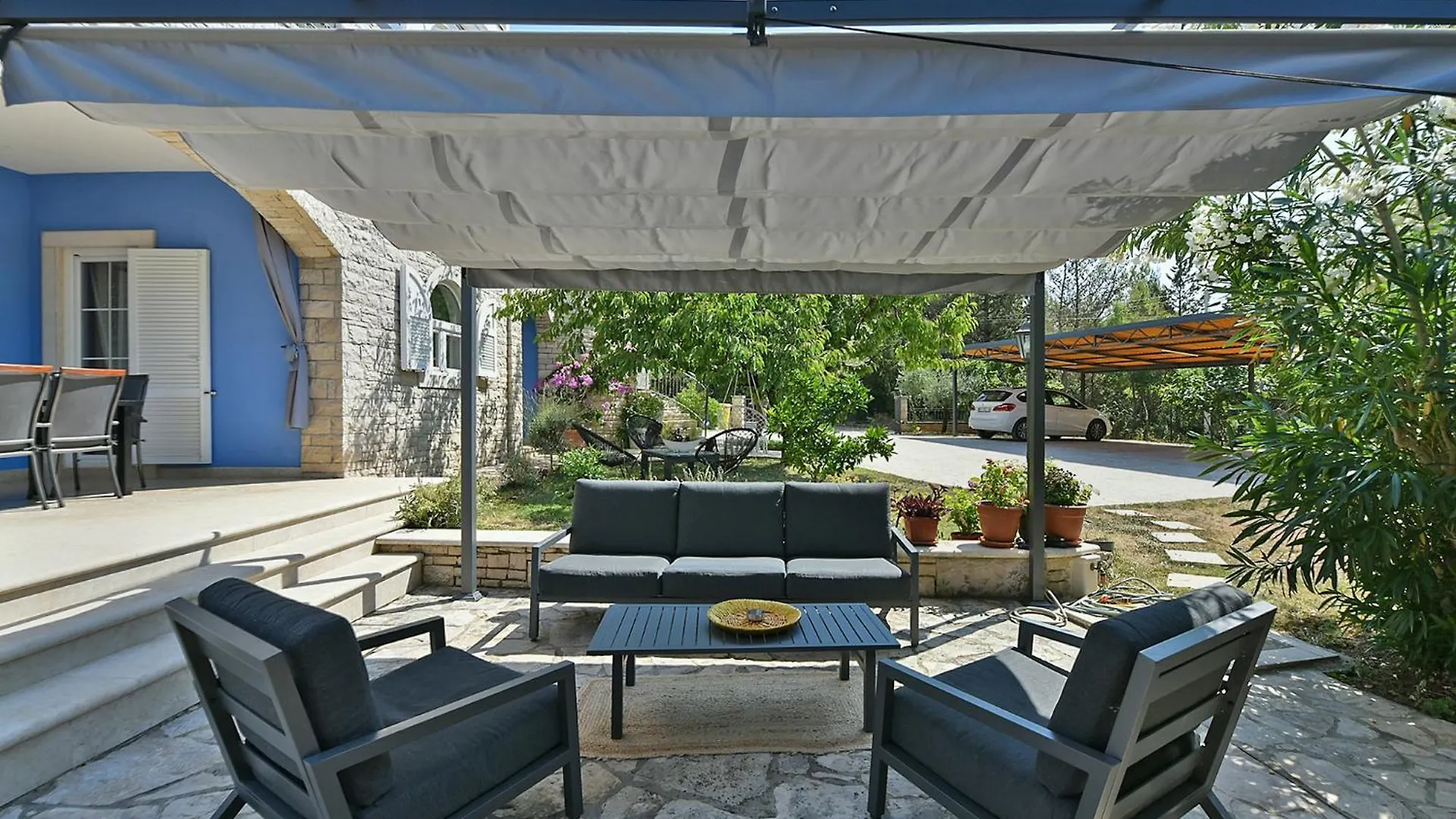 Apartments Gabrijela 2399 Rakalj Chorvatsko